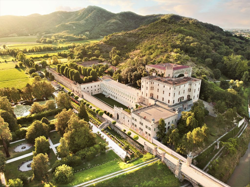 Castello Catajo Veduta aerea Catajo